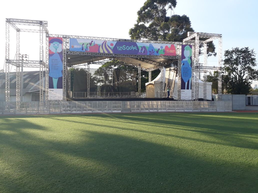 Montagem de Palcos - Step Give